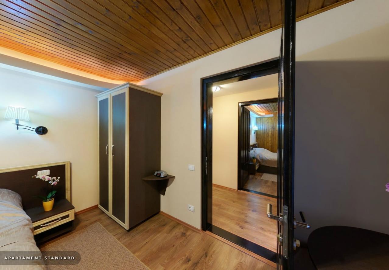 Hotel Hillden Lodge&Restaurant Drumu Carului エクステリア 写真
