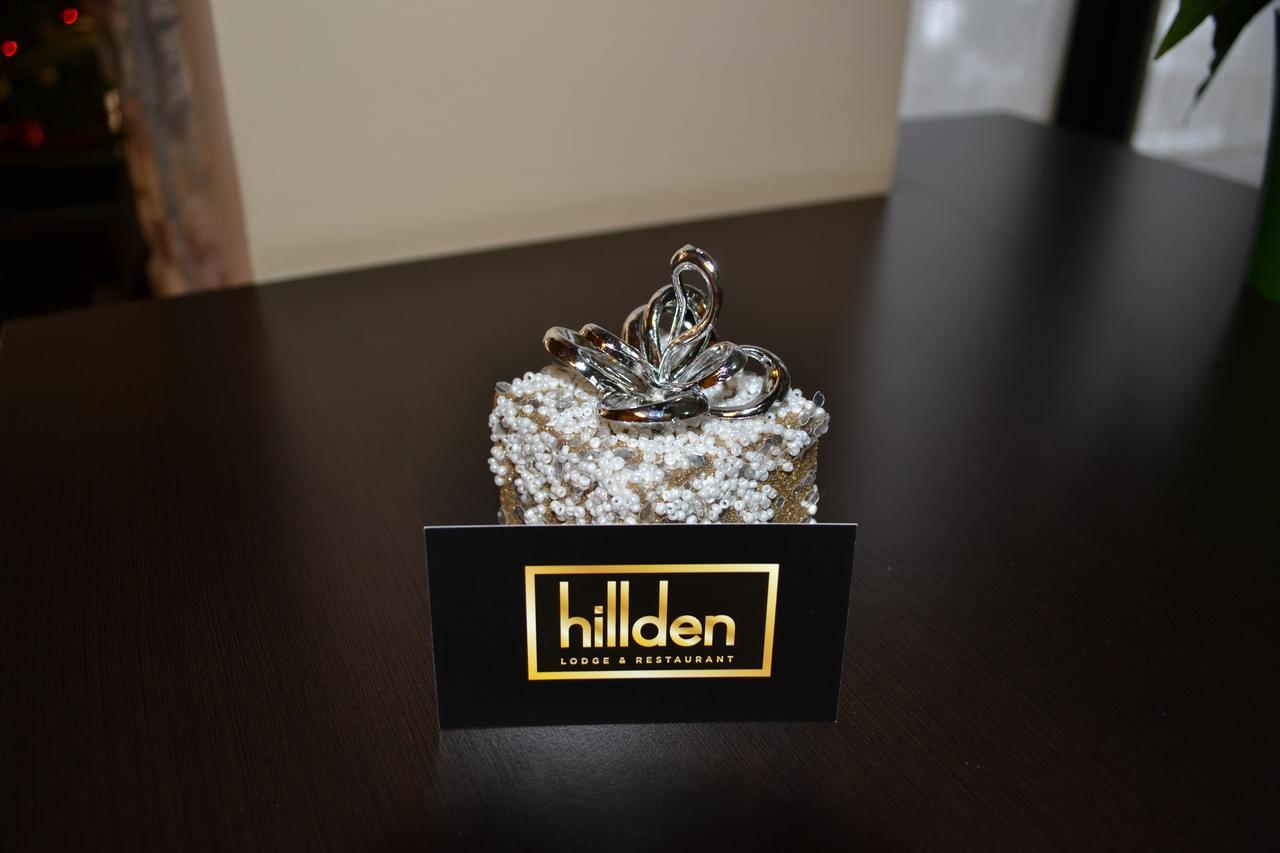 Hotel Hillden Lodge&Restaurant Drumu Carului エクステリア 写真